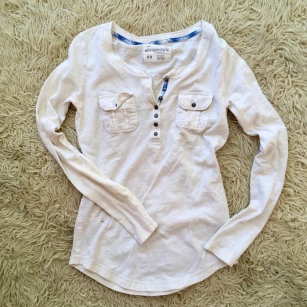 Aeropostale Tag: Medium (XS fit). Henley White